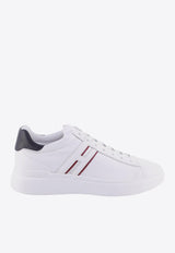 H580 Low-Top Sneakers