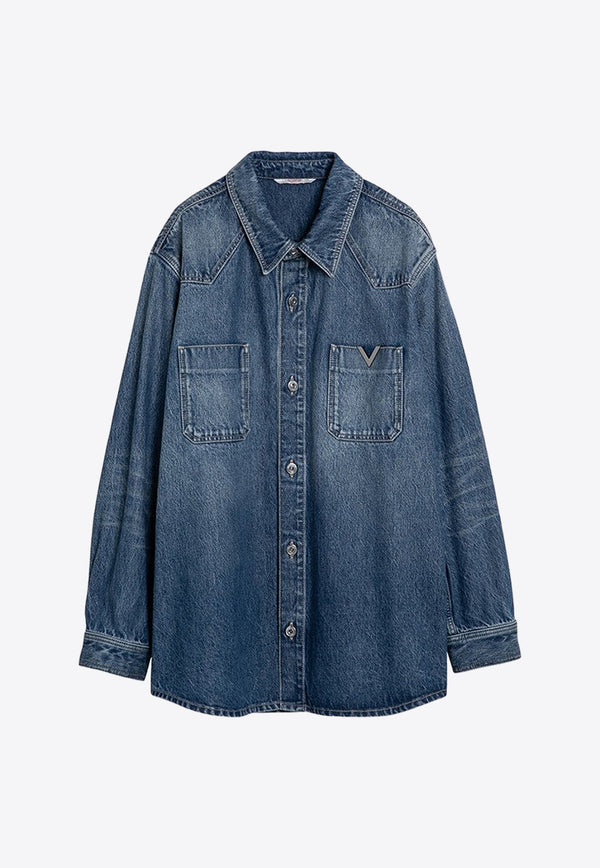 V Plaque Long-Sleeved Denim Shirt