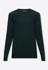 Essential Long-Sleeved T-shirt